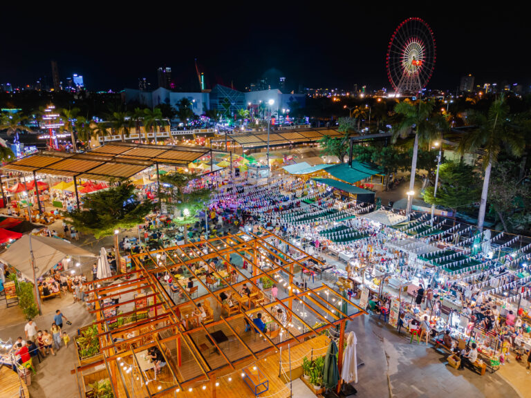 Helio Night Market - The Largest Nighttime Culinary Complex in Da Nang 2024