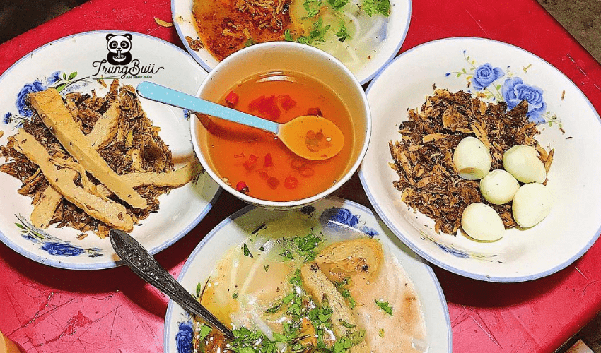 bánh canh đà nẵng