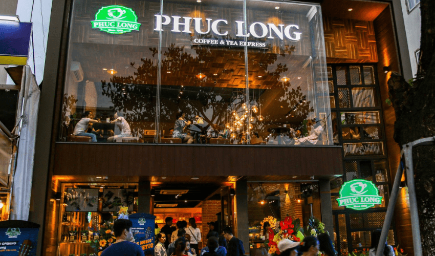 Quán cafe đường Nguyễn Văn Linh siêu hot