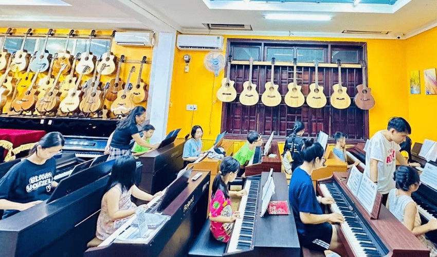 Cửa hàng nhạc cụ đà nẵng Sấm Piano