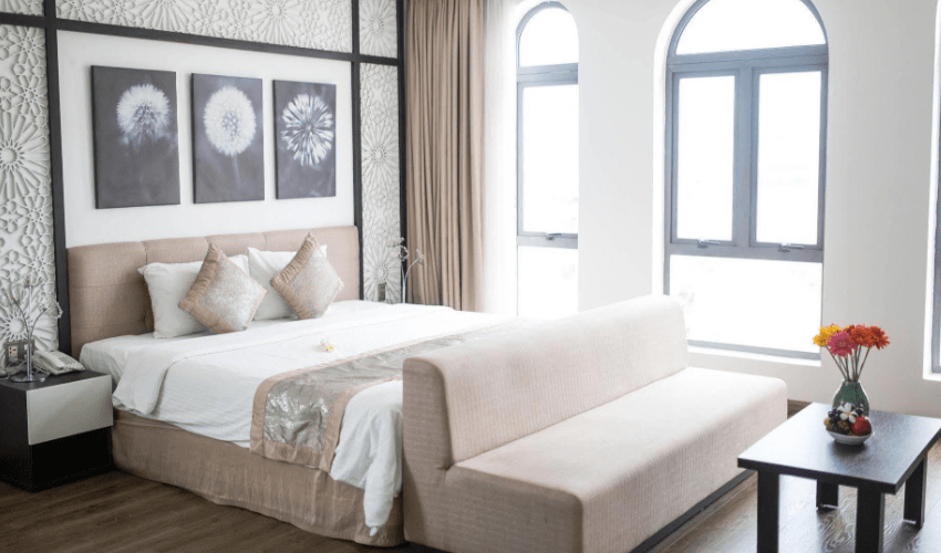 khách sạn đường nguyễn văn linh Flora Hotel & Residence