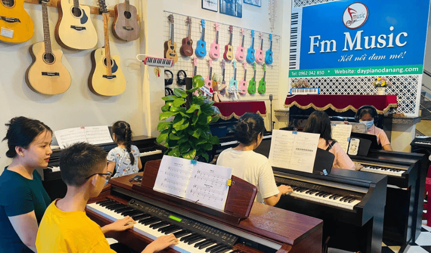 trung tâm dạy đàn piano Đà Nẵng học phí phải chăng